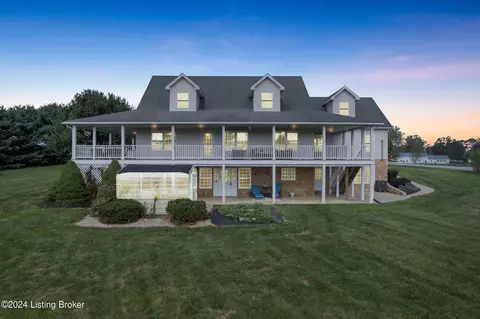6017 Elizaville Rd, Mays Lick, KY 41055