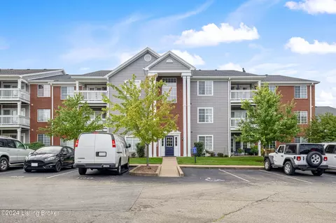 6406 Shelton Cir #311, Crestwood, KY 40014