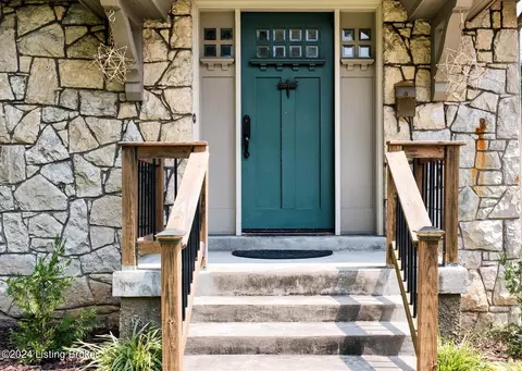 2338 Strathmoor Blvd, Louisville, KY 40205