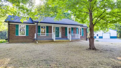 3914 Hambletonian Rd, La Grange, KY 40031