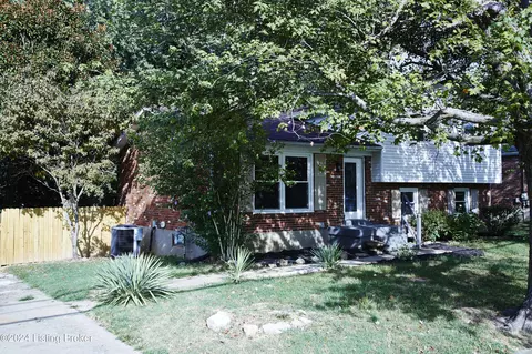 5306 Sprigwood Ln, Louisville, KY 40291