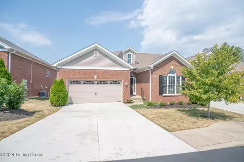14405 Crescent Cove Dr, Louisville, KY 40245