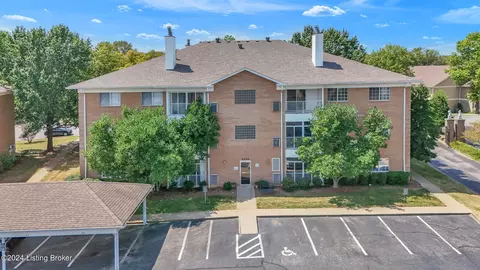 8506 Atrium Dr #1007, Louisville, KY 40220
