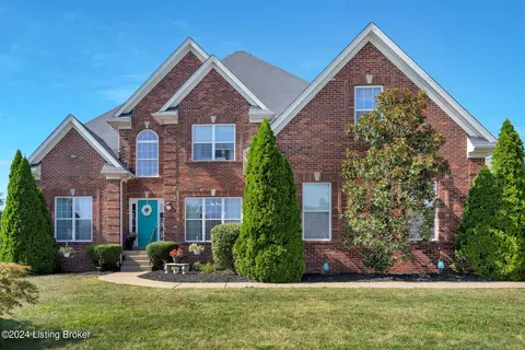 13601 Running Sky Ct, Louisville, KY 40299