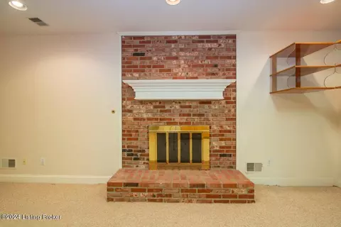Living - 10312 Stone School Rd, Prospect, KY 40059 photo 6 of 7