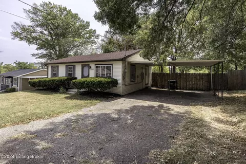 1882 Allgeier Ct, Louisville, KY 40213