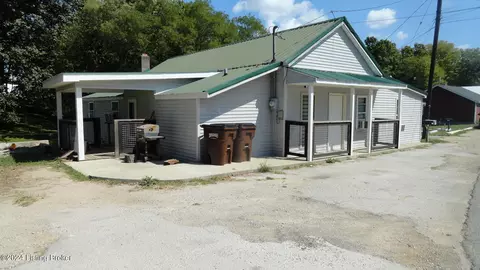 570 Grayson St, Upton, KY 42784