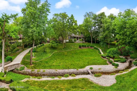 1638 Spring Dr, Louisville, KY 40205