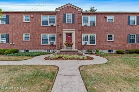 2645 Taylorsville Rd #4B, Louisville, KY 40205