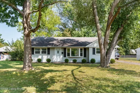 9217 Burgoo King Rd, Louisville, KY 40272