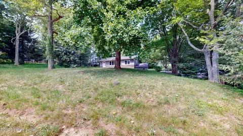 941 Waddy Rd, Waddy, KY 40076 photo 36