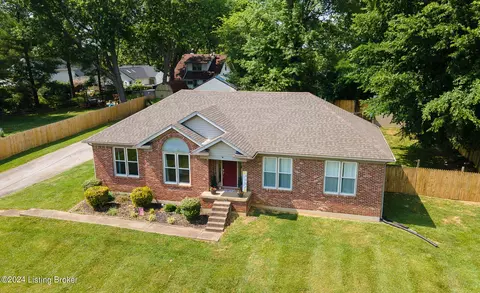 16213 Pamela Jo Ave, Louisville, KY 40245