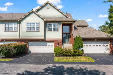 5004 Kames Sq, Louisville, KY 40241