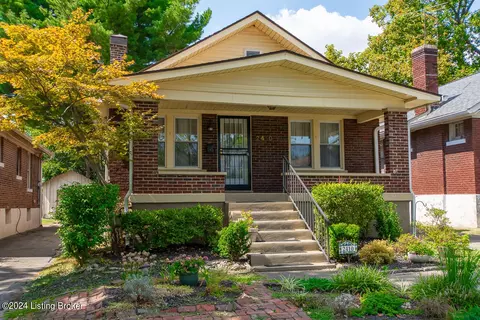 2410 Concord Dr, Louisville, KY 40217