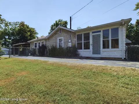 3712 Old Outer Loop, Louisville, KY 40219