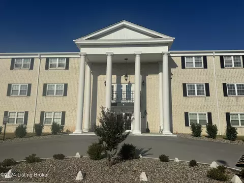 331 El Conquistador Pl, Louisville, KY 40220