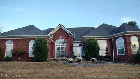 3503 Hardwood Forest Dr, Louisville, KY 40214