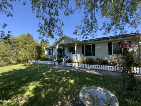 1860 Plum Creek Rd, Taylorsville, KY 40071