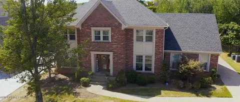 10418 Black Iron Rd, Louisville, KY 40291
