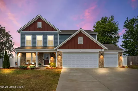 161 Hubbards Crossing Dr, Mount Washington, KY 40047