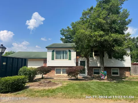 9516 Shoshone Way, Louisville, KY 40258