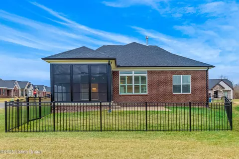 5701 Ruby Falls Dr, Prospect, KY 40059 photo 4
