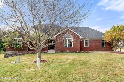 107 Lexington Ct, Coxs Creek, KY 40013