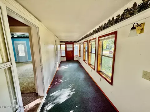 Entry Way - 330 Texas Loop Rd, Springfield, KY 40069 photo 3 of 3