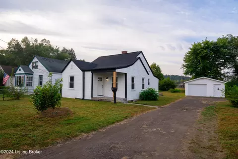 4314 Wells Dr, Louisville, KY 40258