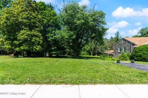 lot64 Maple Rd, Jeffersontown, KY 40299