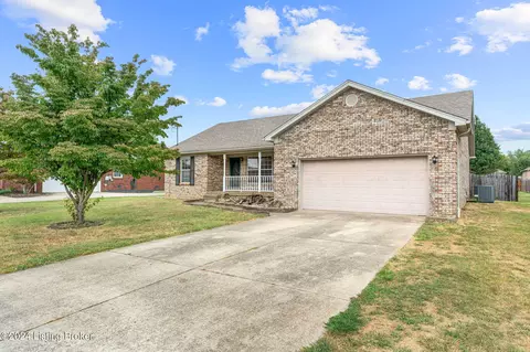 251 Fillmore Cir, Mount Washington, KY 40047