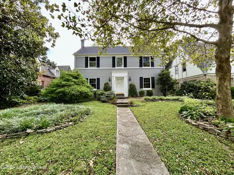 2426 Meadow Rd, Seneca Gardens, KY 40205