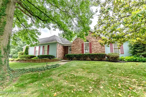 317 Comanche Rd, Shelbyville, KY 40065