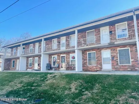 4501 S 6th St #2, Louisville, KY 40214