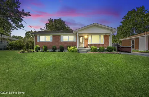7232 Durst Dr, Louisville, KY 40258