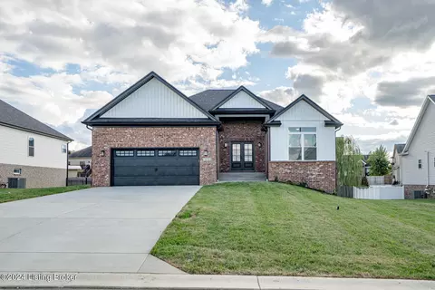 2336 Clearwater Dr, Lawrenceburg, KY 40342