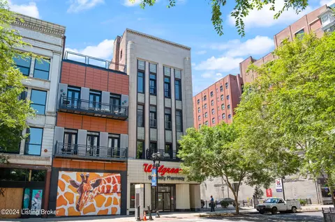 532 S 4th St #401, Louisville, KY 40202