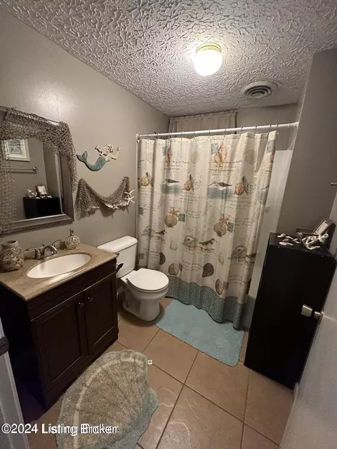 Bath - 845 New State Rd, Webster, KY 40176 photo 1 of 2