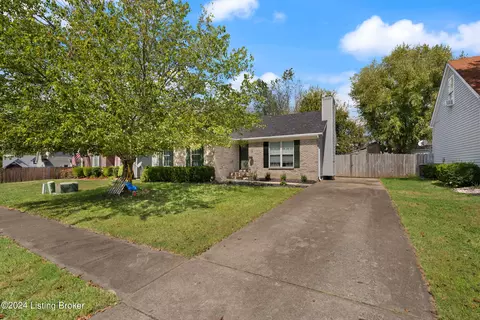 6805 Broadmanor Ln, Louisville, KY 40258