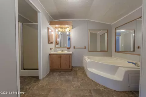 Bath - 105 John Morris Rd, Custer, KY 40115 photo 4 of 9