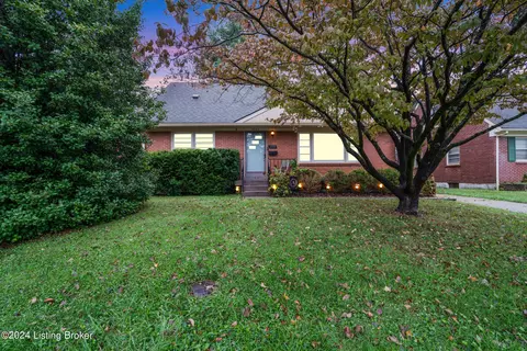 3724 Stanton Blvd, Louisville, KY 40220