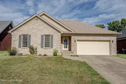 7221 Strive Ln, Louisville, KY 40258