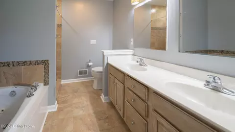 Bath - 8889 Ernstberger Rd, Georgetown, IN 47122 photo 1 of 5