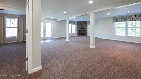 Living - 8889 Ernstberger Rd, Georgetown, IN 47122 photo 4 of 6