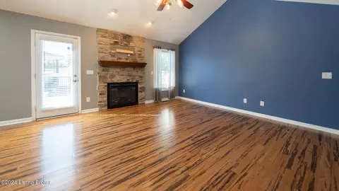 Living - 8889 Ernstberger Rd, Georgetown, IN 47122 photo 2 of 6