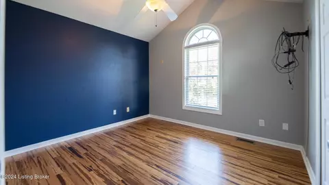Bedroom - 8889 Ernstberger Rd, Georgetown, IN 47122 photo 3 of 3