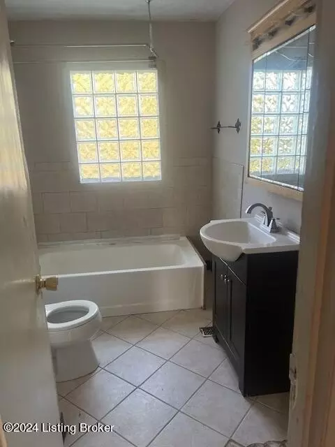 Bath - 6967 Smithfield Rd, Smithfield, KY 40068 photo 1 of 1