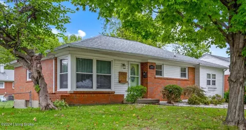 3737 Rouge Way, Louisville, KY 40218