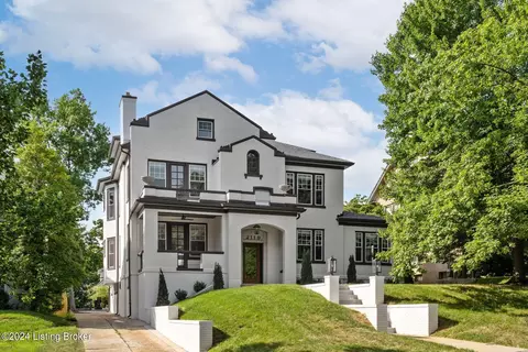 2119 Woodford Pl, Louisville, KY 40205
