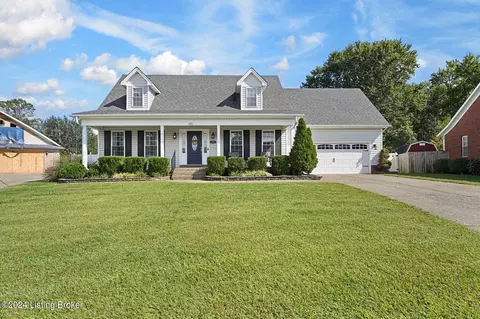 12531 Hedgeapple Way, Louisville, KY 40272